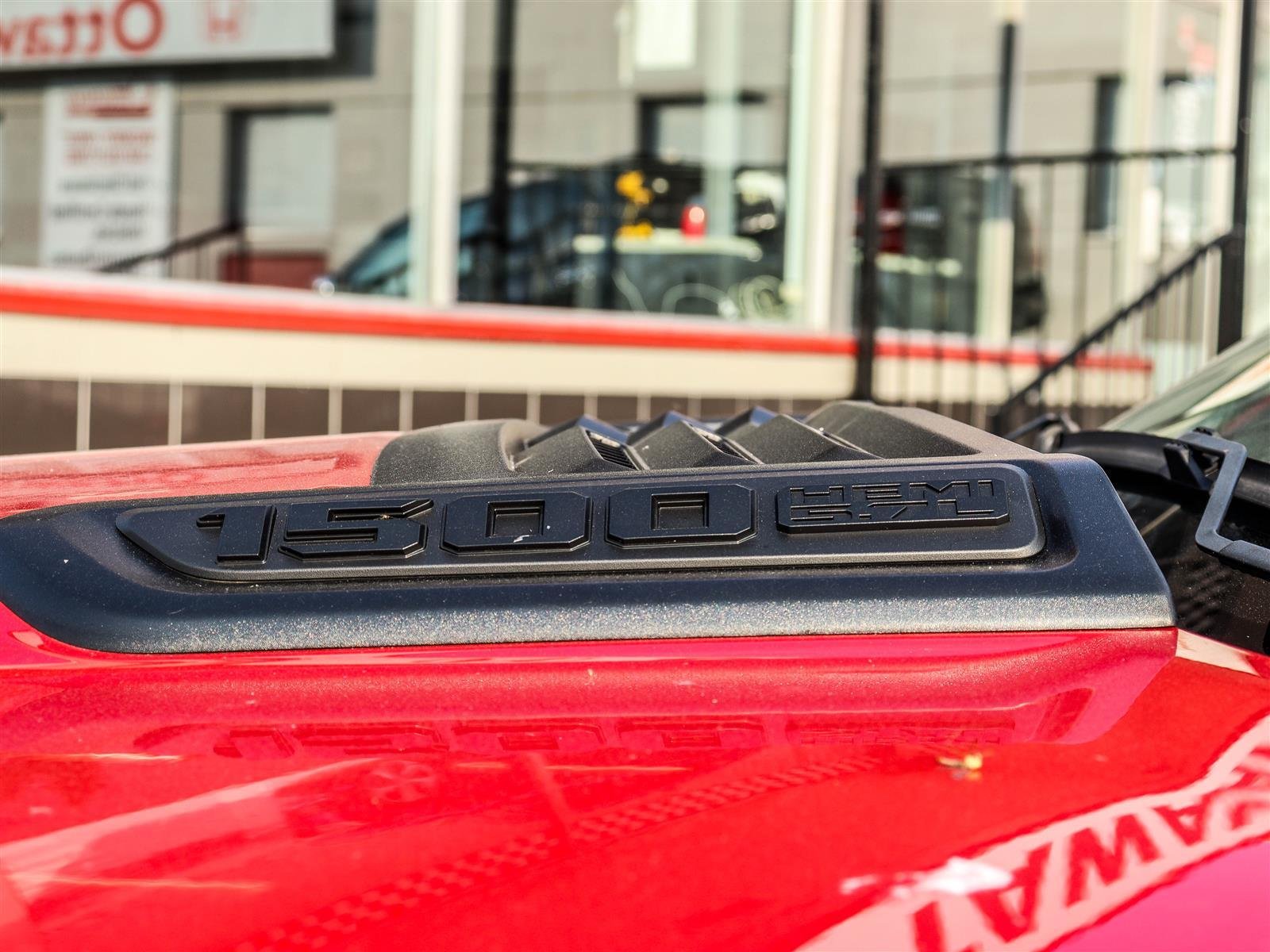 2022 RAM 1500 Sport Ottawa & Gatineau - photo #19