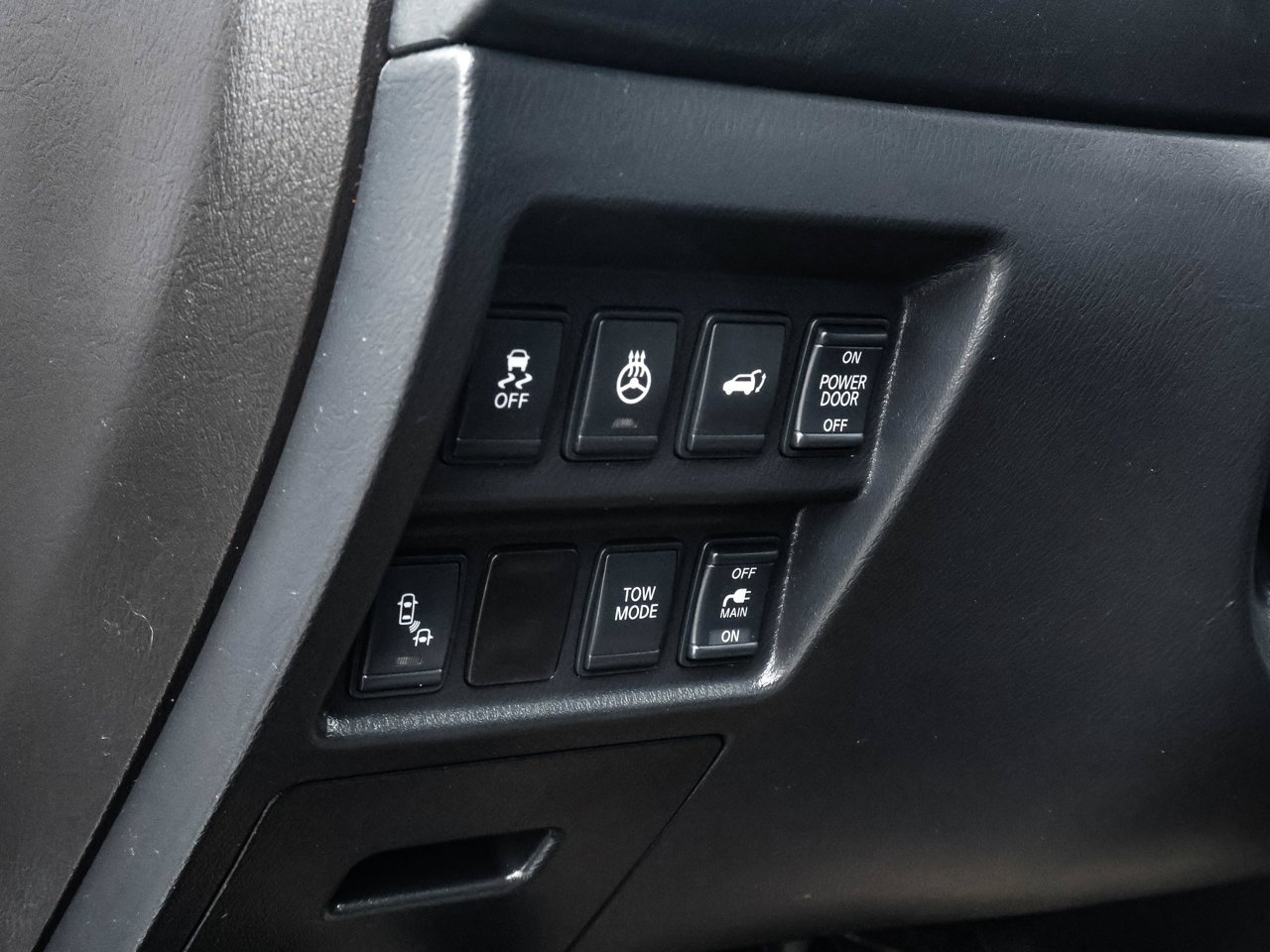 2015 Nissan Pathfinder 4WD 4dr Platinum Grey Sherwood Park - photo #20