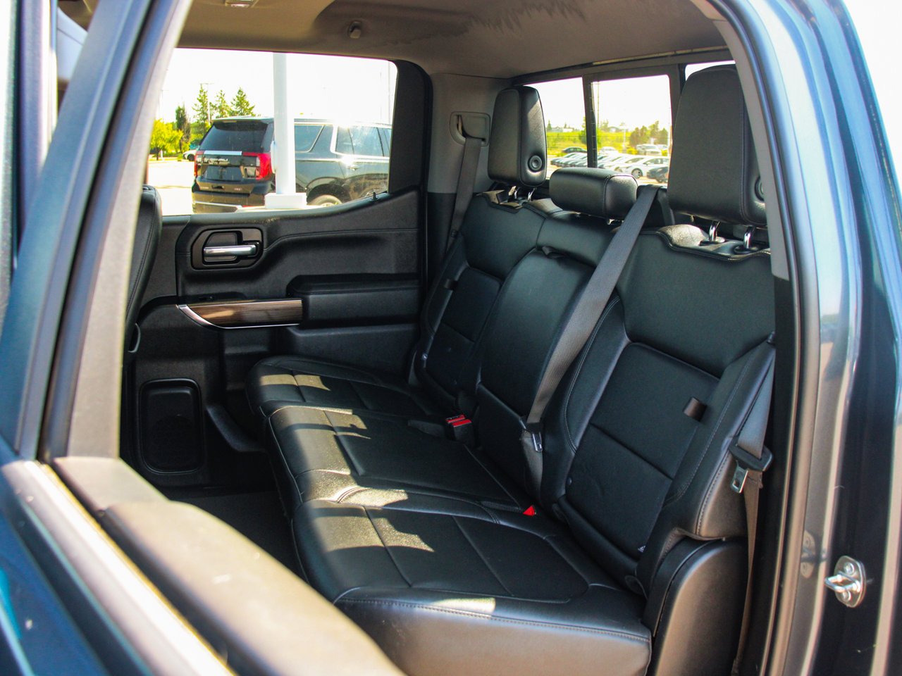2019 Chevrolet Silverado 1500 4WD Crew Cab 147 RST Grey Sherwood Park - photo #29
