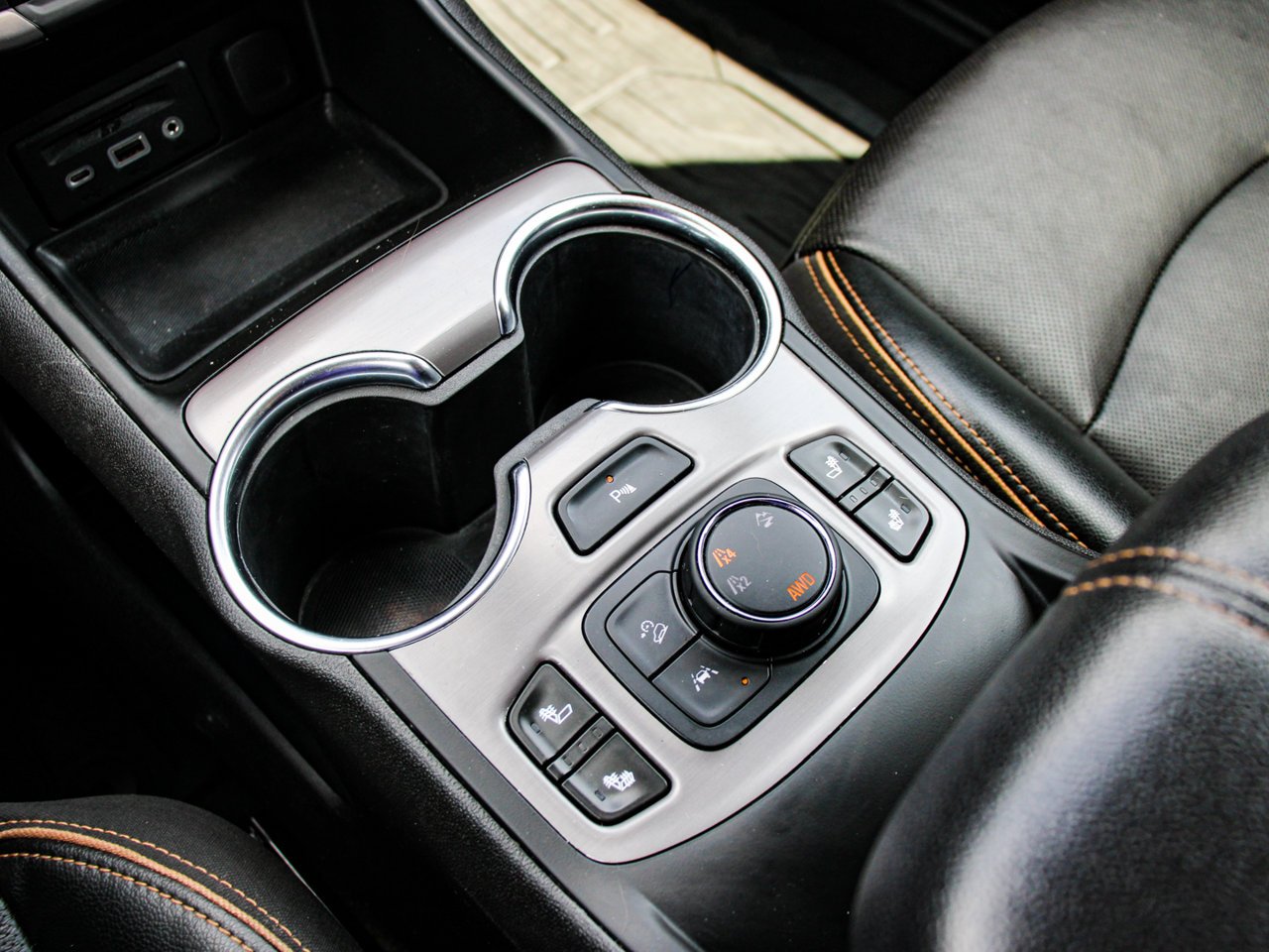 2022 GMC Terrain AWD 4dr AT4 Black Sherwood Park - photo #27