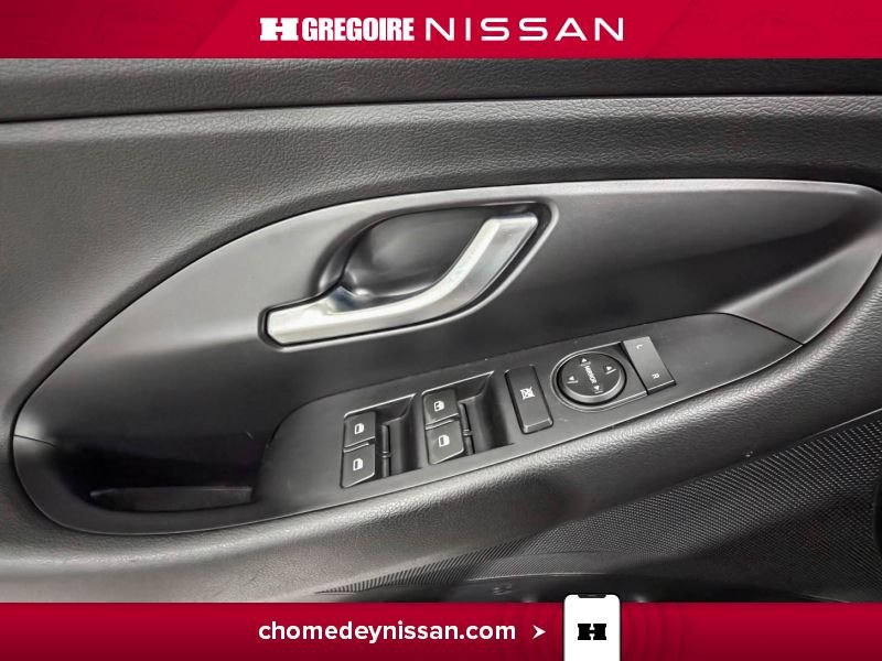 2018 Hyundai Elantra Black Saint-Eustache - photo #13