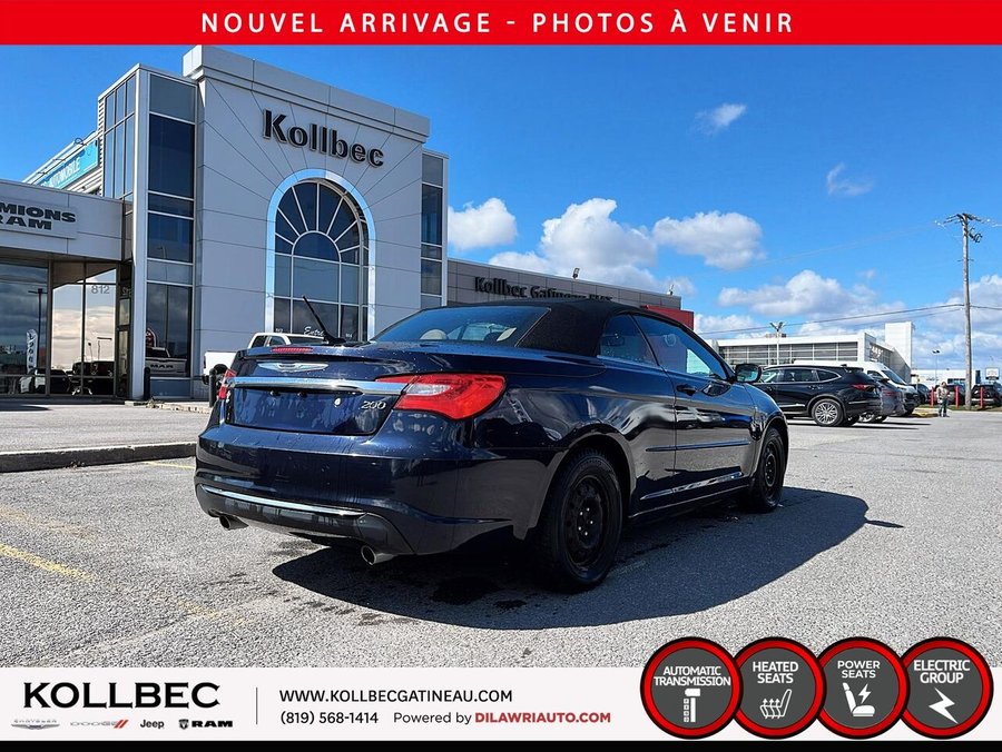 CHRYSLER 200 TOURING *** BAS KILOMÉTRAGE *** 2011 Bleu