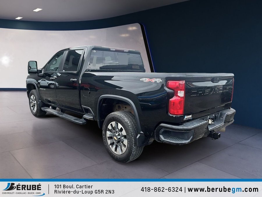 CHEVROLET SILVERADO 2500 CAISSE STANDARD DE 6 PIED 2023 2023 Noir