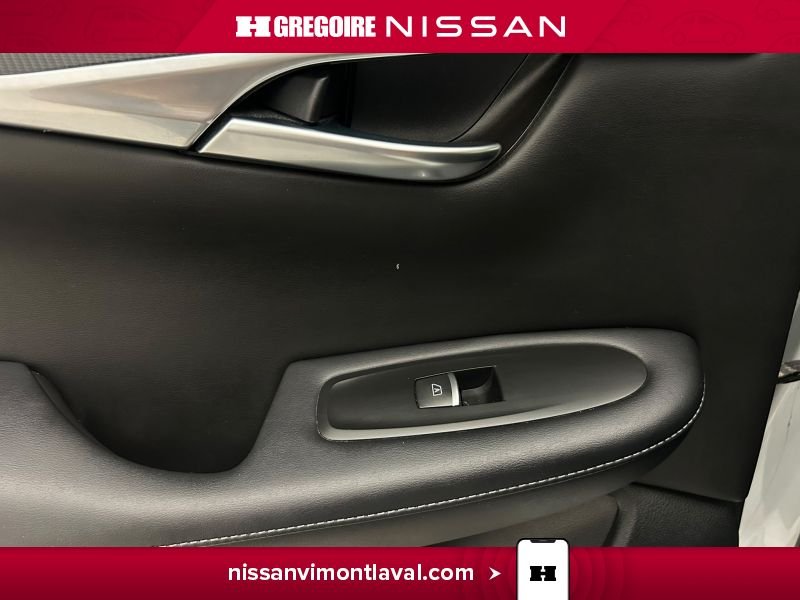 2023 Infiniti QX50 White Laval - photo #23