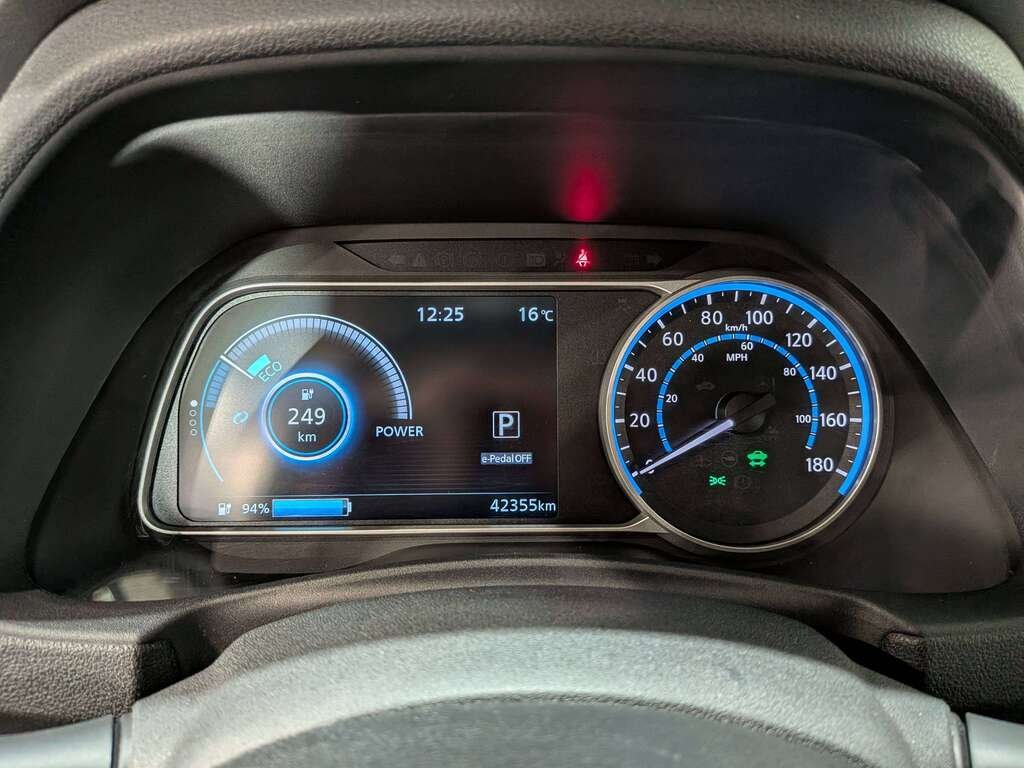 Nissan LEAF SL Hatchback *Ltd Avail* 2019 Rouge Val-David - photo #17