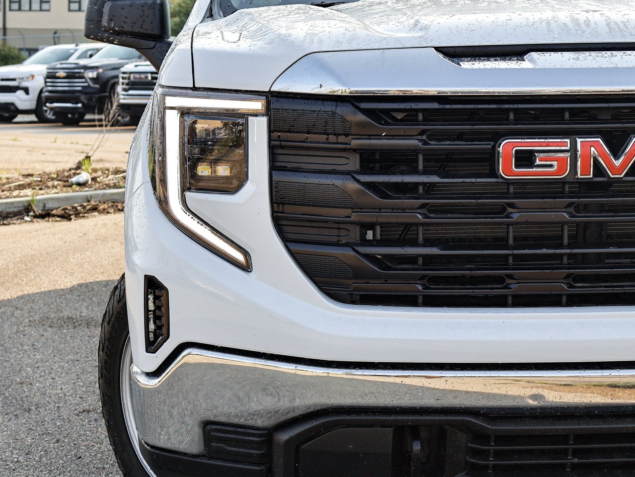 2024 GMC Sierra 1500 4WD Crew Cab 147 Pro White Sherwood Park - photo #4