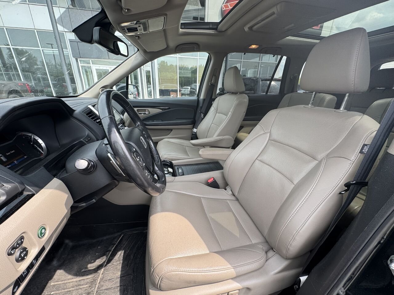 Honda Pilot Touring 2016 Noir Granby - photo #14