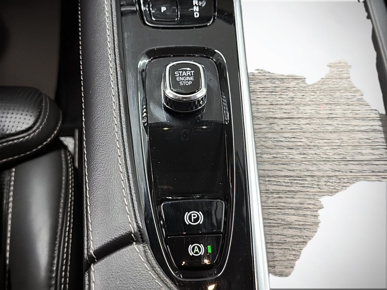 2023 VOLVO XC90 ULTIMATE Grey Saint-Hyacinthe - photo #16