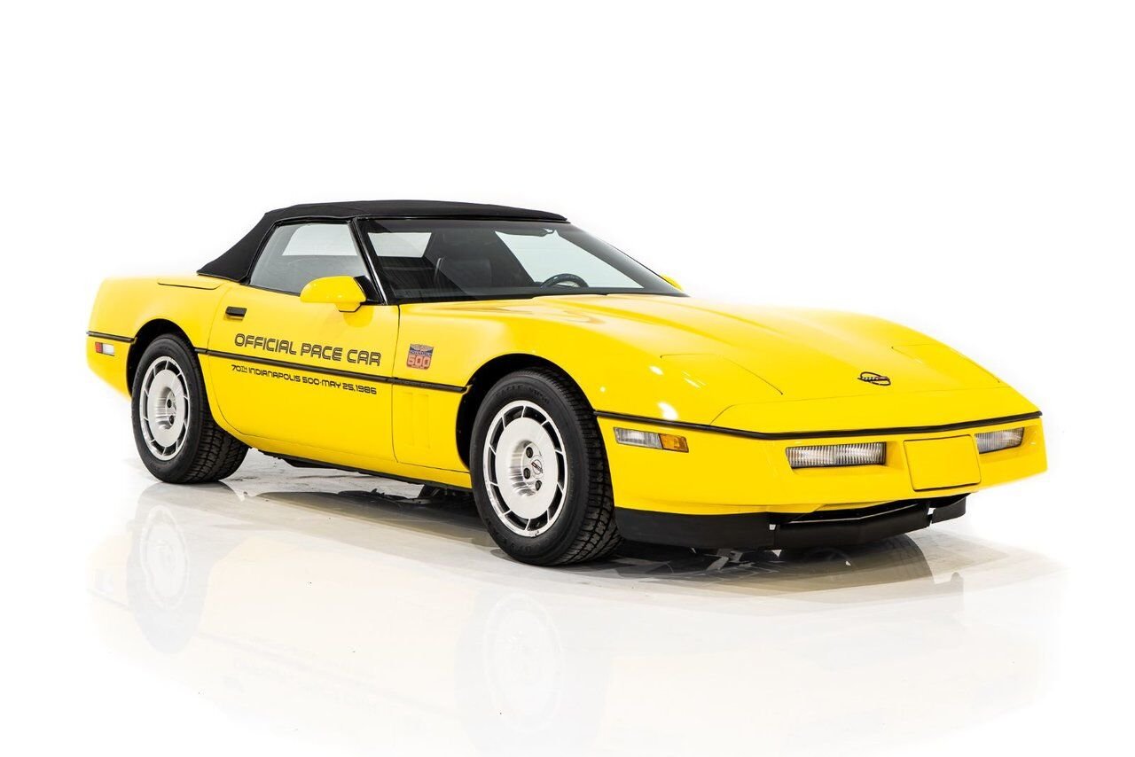 1986 Chevrolet Corvette Pace Car livery with only 17,380km (10,800miles) Yellow Montreal - photo #89