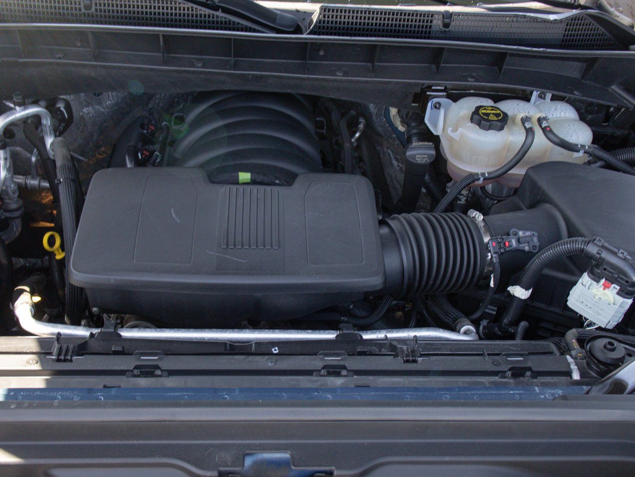 2024 GMC Sierra 1500 4WD Crew Cab 147 SLT Grey Sherwood Park - photo #17