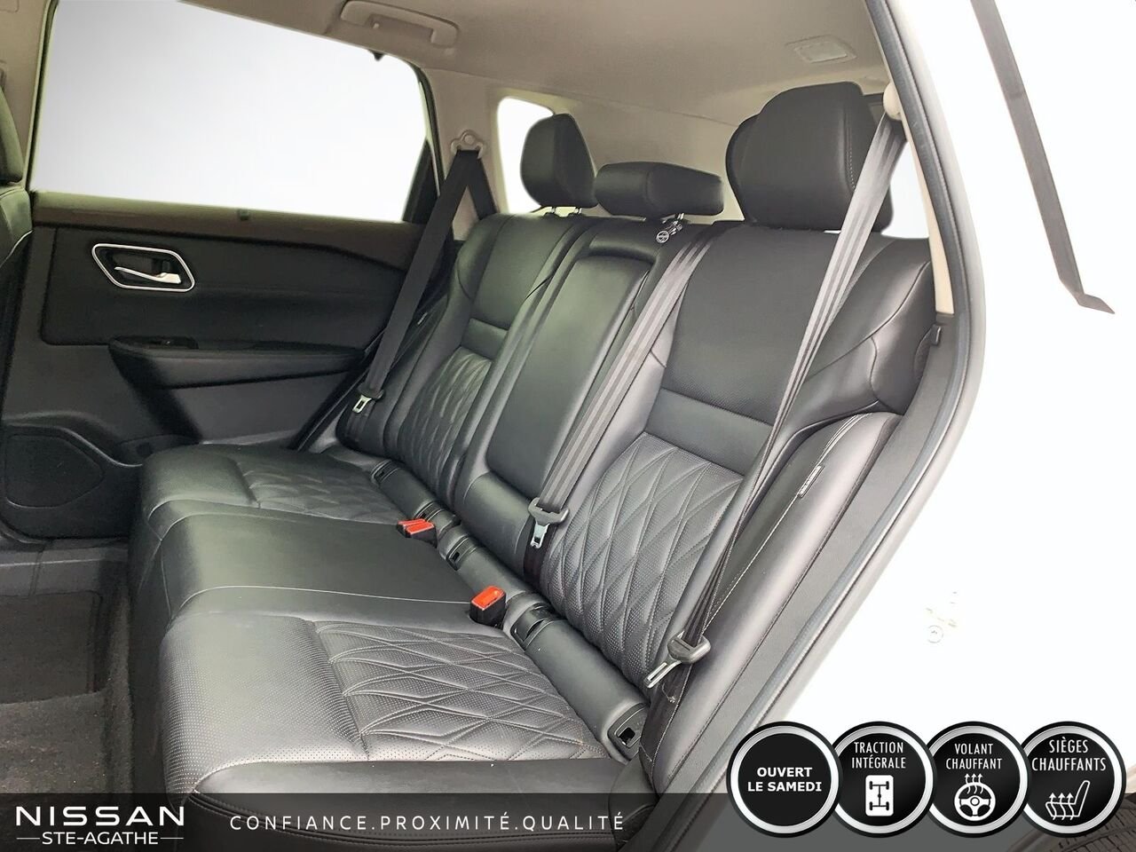 Nissan Rogue 2023 Blanc Saint-Jérôme - photo #7