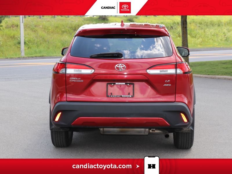 Toyota Corolla 2022 Rouge Saint-Eustache - photo #8