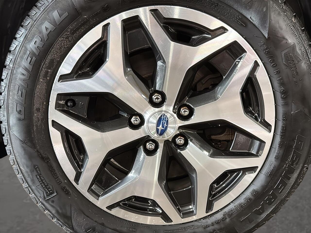 SUBARU FORESTER COMMODITÉ 2020 Gris Saint-Hyacinthe - photo #6