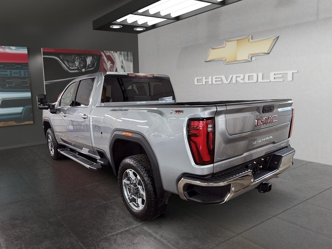 2026 GMC Sierra 2500HD SLT cabine multiplace 4RM 159 po STERLING METALLIC Saint-Hyacinthe - photo #3