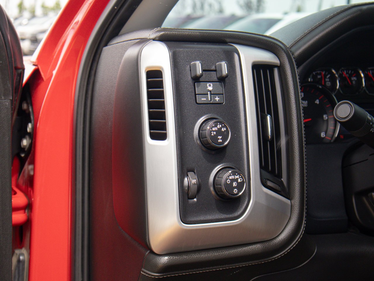 2015 GMC Sierra 1500 4WD Double Cab 143.5 SLE Red Sherwood Park - photo #20