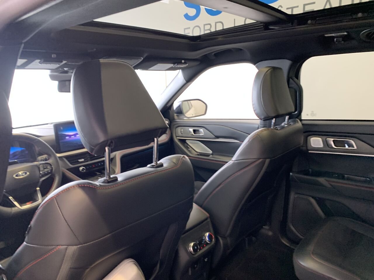 2025 Ford Explorer ST EXPLORER ST 4WD White Châteauguay - photo #23