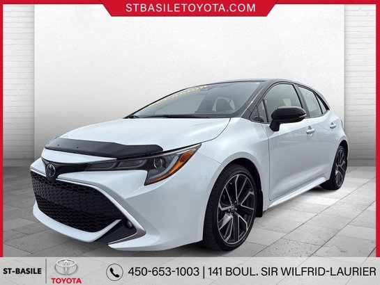 TOYOTA COROLLA HATCHBACK 2021 2021 Frisson glacé nacré avec toit noir