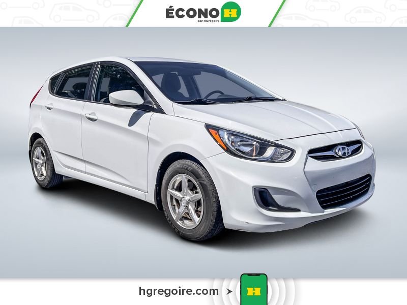 2013 Hyundai Accent White Laval - photo #0