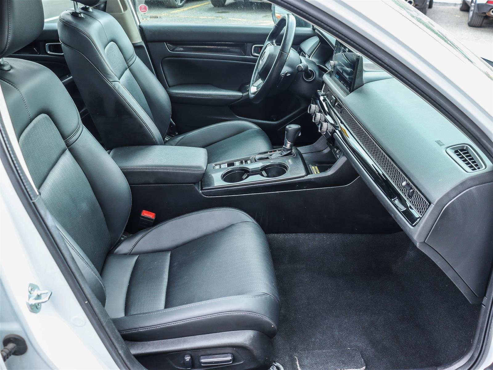 2022 Honda Civic Sedan Touring Ottawa & Gatineau - photo #15