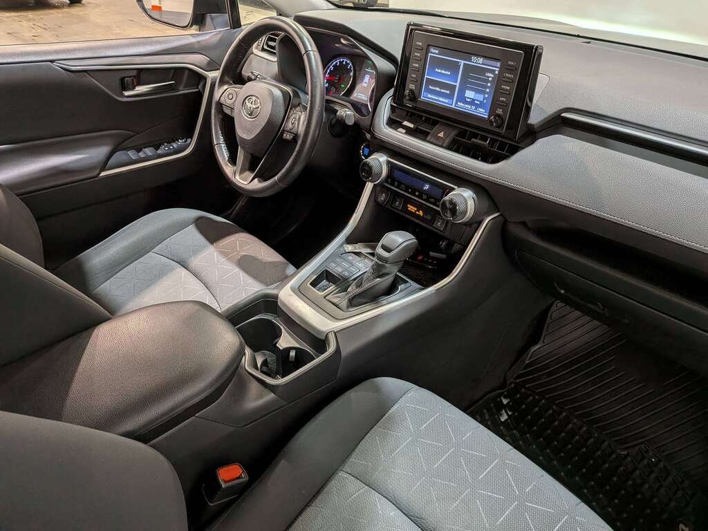 2019 Toyota RAV4 AWD XLE Grey Val-David - photo #13