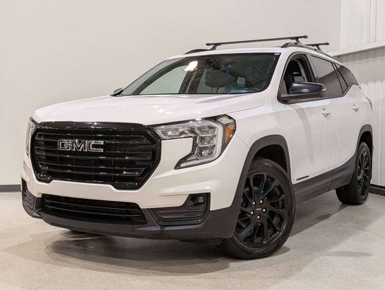 2023 GMC Terrain White