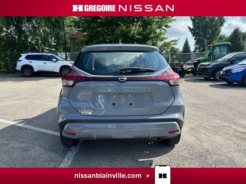 2024 Nissan Kicks Grey Blainville - photo #13