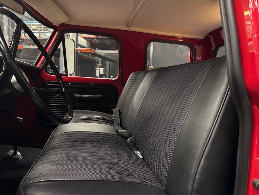 1970 Ford F-250 1970 Red