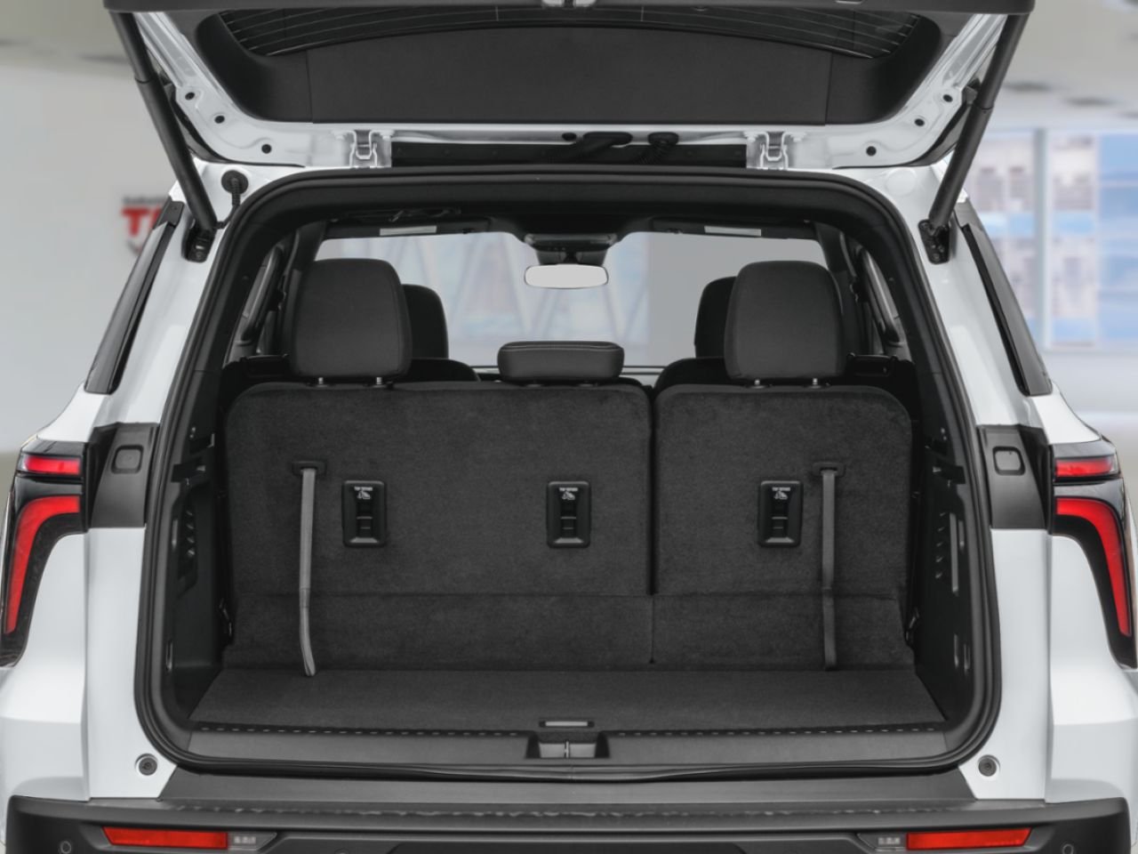 2026 CHEVROLET Traverse Traction intégrale, 4 portes LT Polar White Tricoat Amos - photo #5