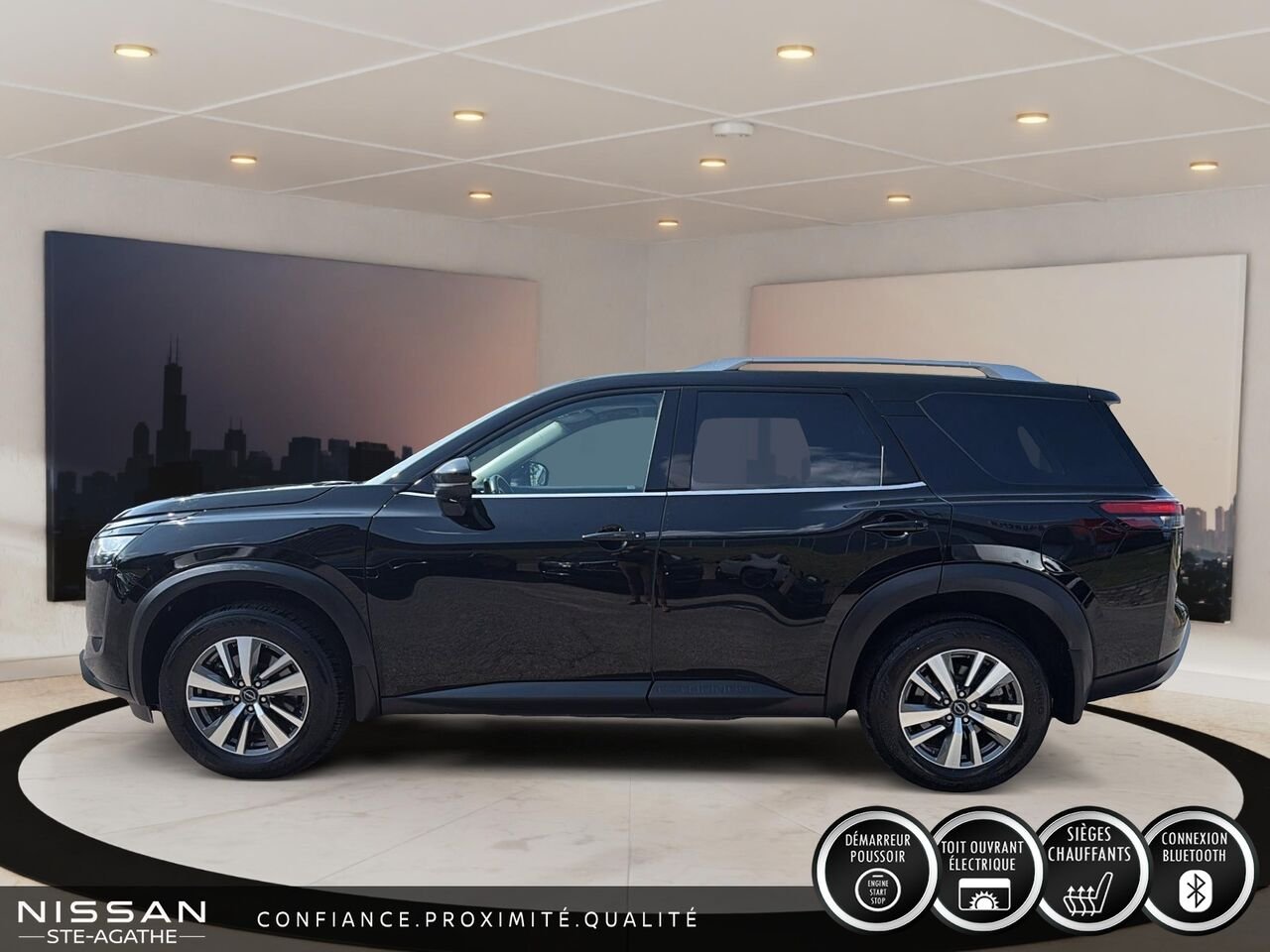 Nissan Pathfinder 2024 Noir Ste-Agathe des Monts - photo #5