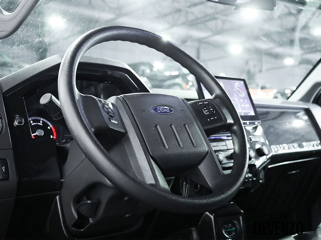 Ford F-650 2016 Gris Saint-Eustache - photo #17