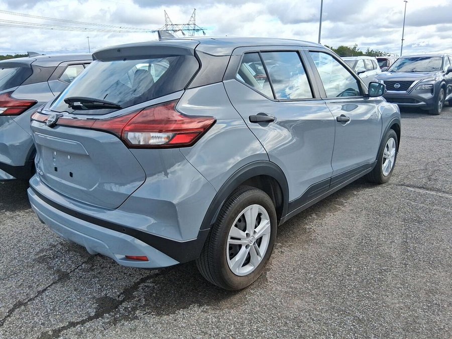 2021 Nissan Kicks S 2021 Grey