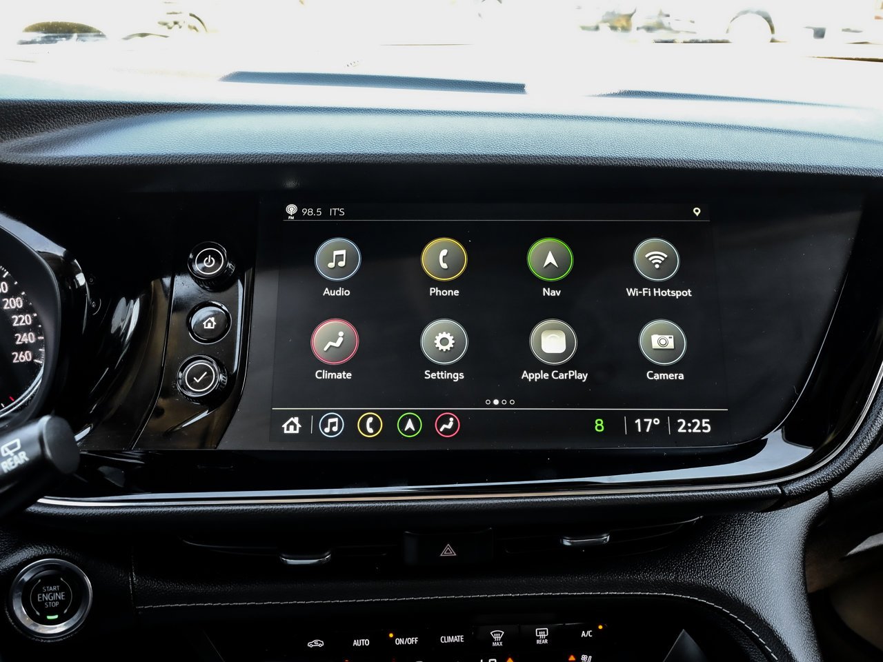 2022 Buick Envision AWD 4dr Avenir White Sherwood Park - photo #29