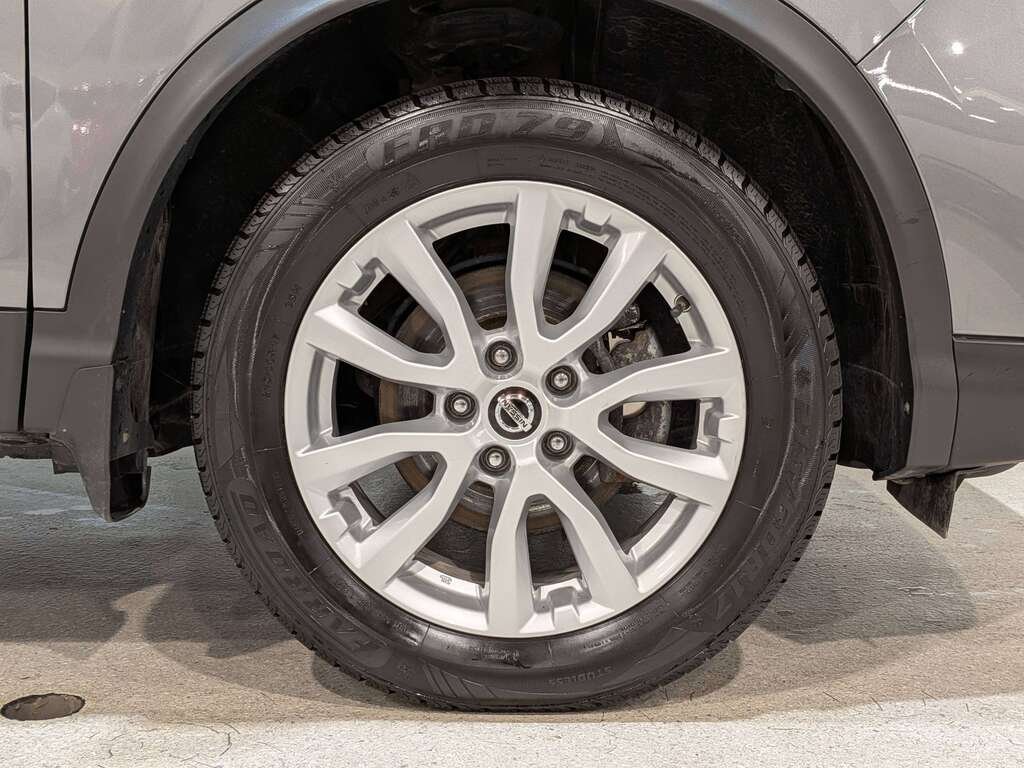 2022 Nissan Qashqai AWD SV CVT Grey Val-David - photo #20