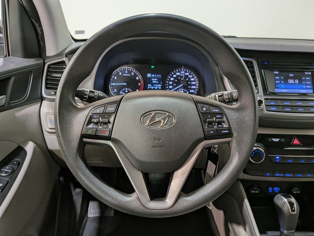 Hyundai Tucson FWD 4dr 2.0L 2017 Noir Val-David - photo #12