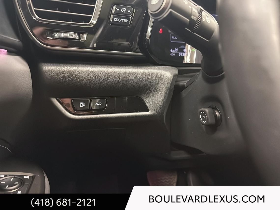 2024 Lexus NX Grey Quebec - photo #33