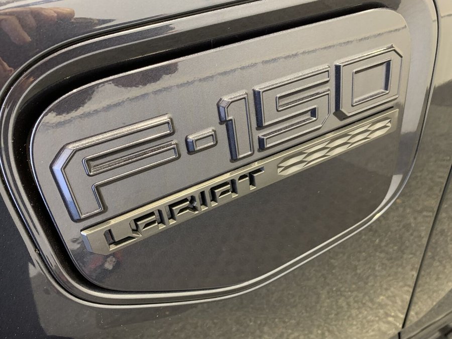 Ford F-150 Lightning LARIAT 2022 2022 Gris