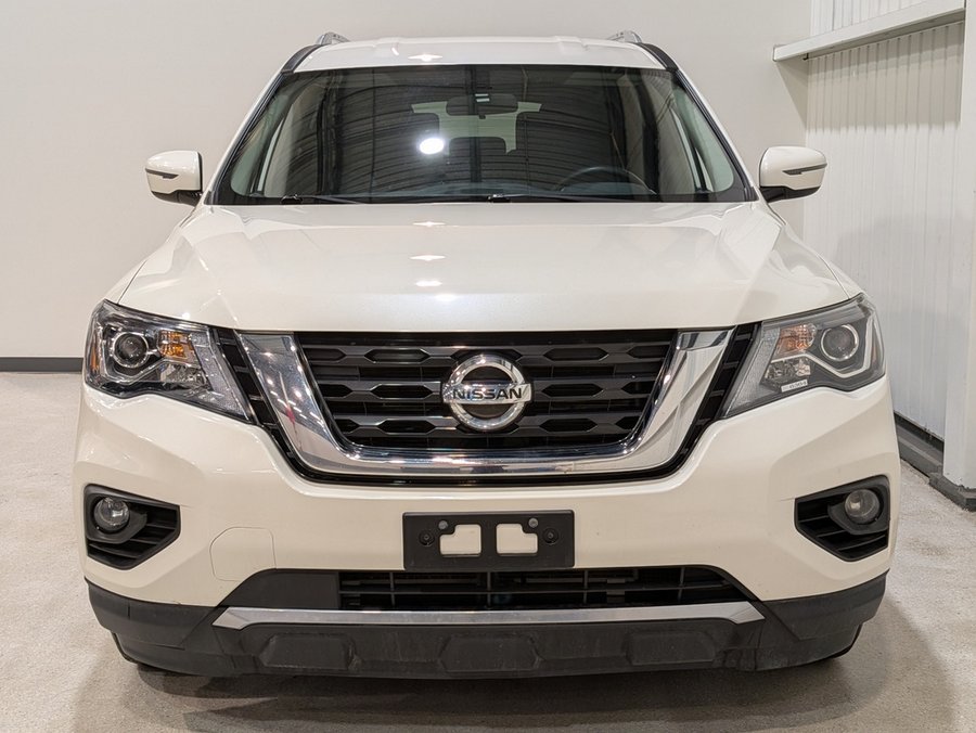 Nissan Pathfinder 4x4 SV Tech 2020 Blanc
