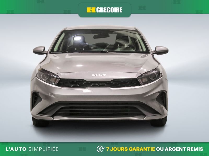 Kia Forte 822407 | LX IVT 2023 Laval - photo #1
