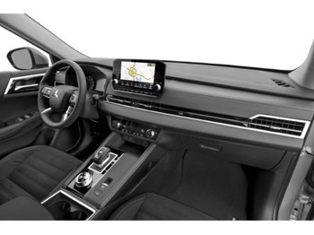 Mitsubishi Outlander SE