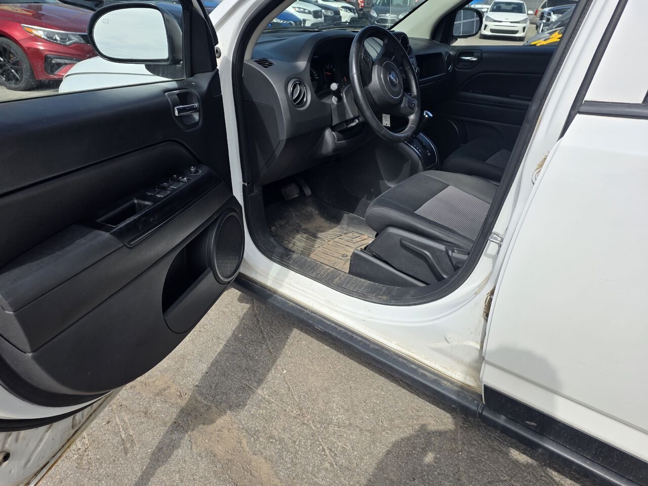 Jeep Compass 2012 Blanc Longueuil, - photo #9