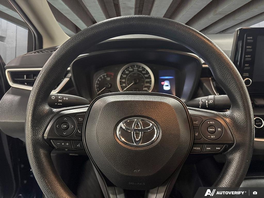 2022 Toyota Corolla 2600914A | LE Blue Edmonton - photo #12