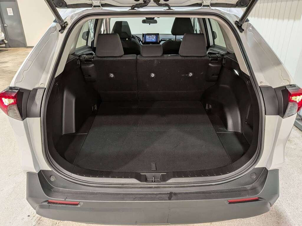 Toyota RAV4 2022 Blanc Val-David - photo #5