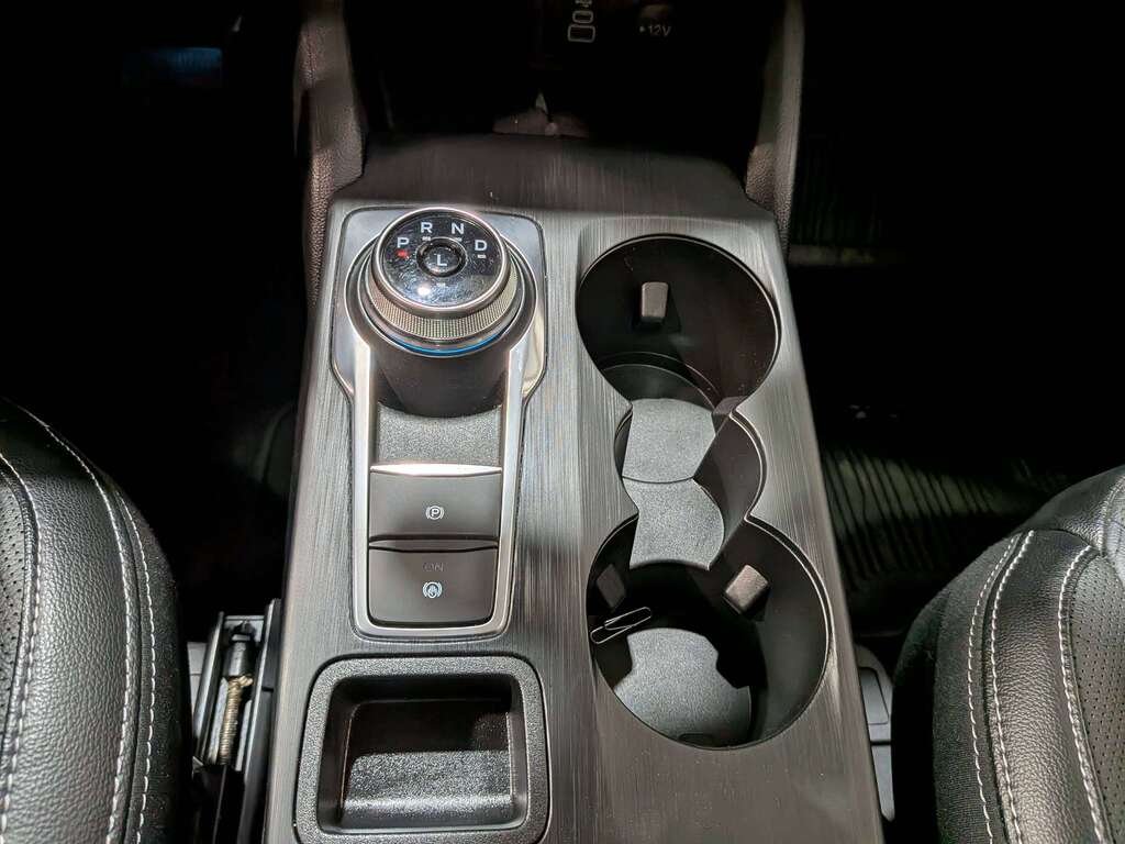 2024 Ford Escape PHEV FWD Black Val-David - photo #29