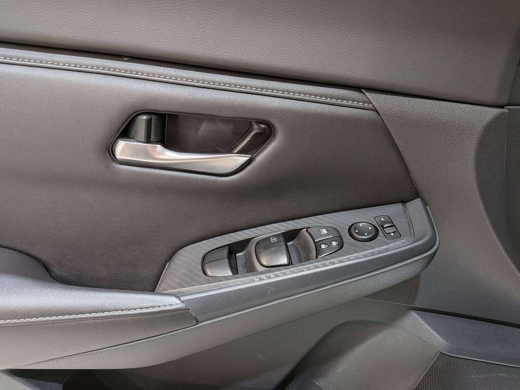 2024 Nissan Sentra SV CVT White Val-David - photo #20