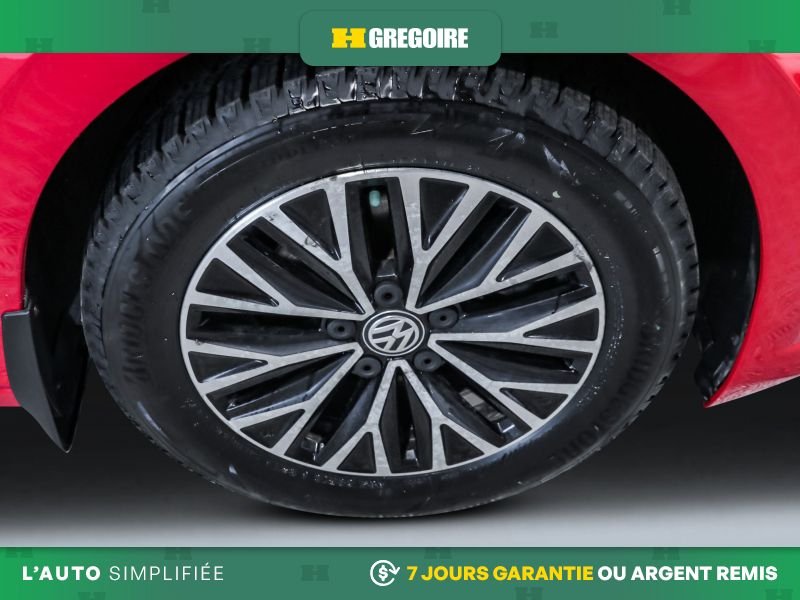 Volkswagen Jetta 2019 Rouge Laval - photo #26