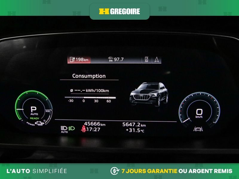 2022 Audi e-tron Black Saint-Eustache - photo #5