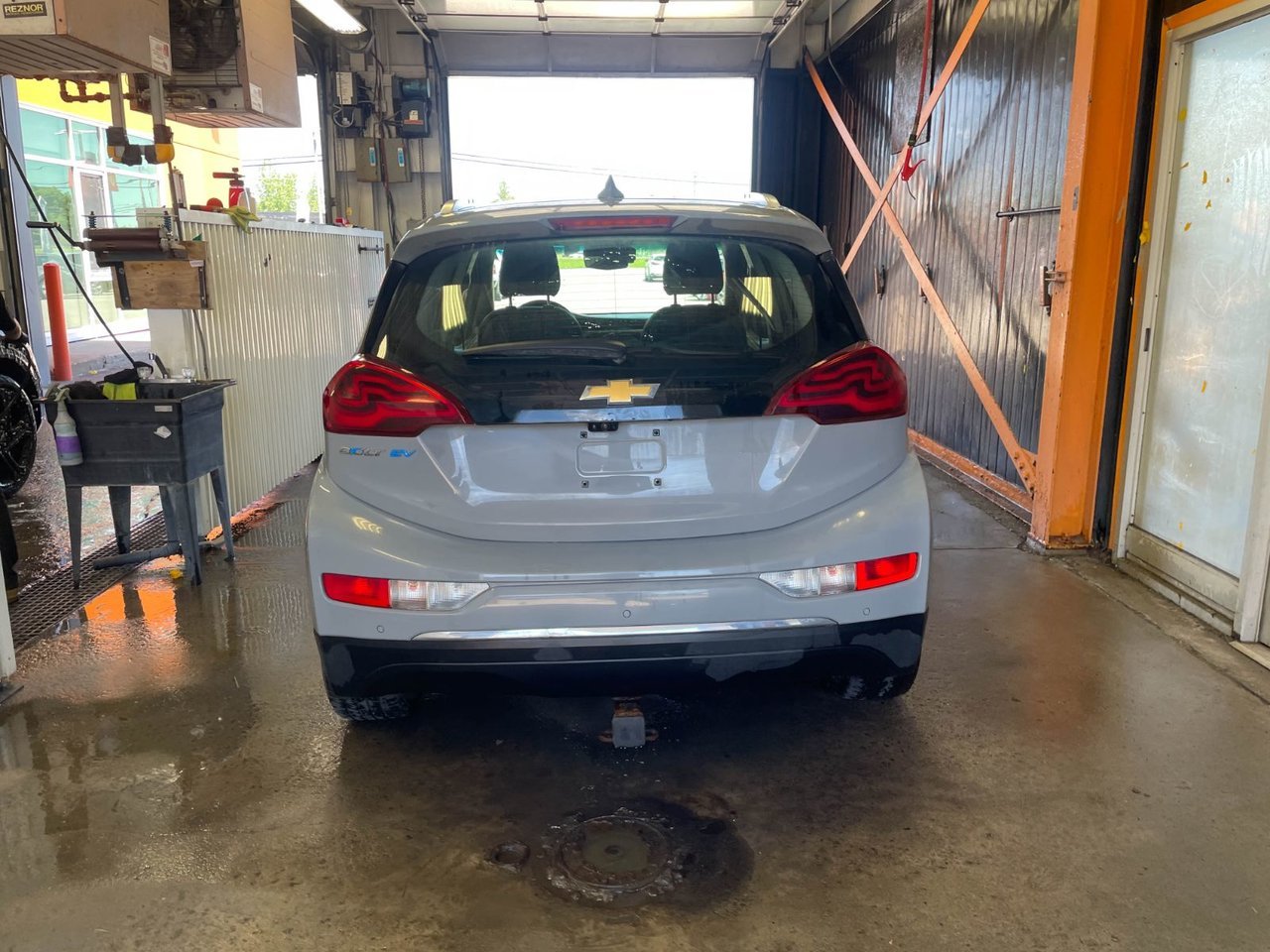 Chevrolet Bolt EV PREMIER *CUIR* SIÈGES / VOLANT CHAUFF BOSE CARPLAY 2019 Gris Saint-Jérôme - photo #5