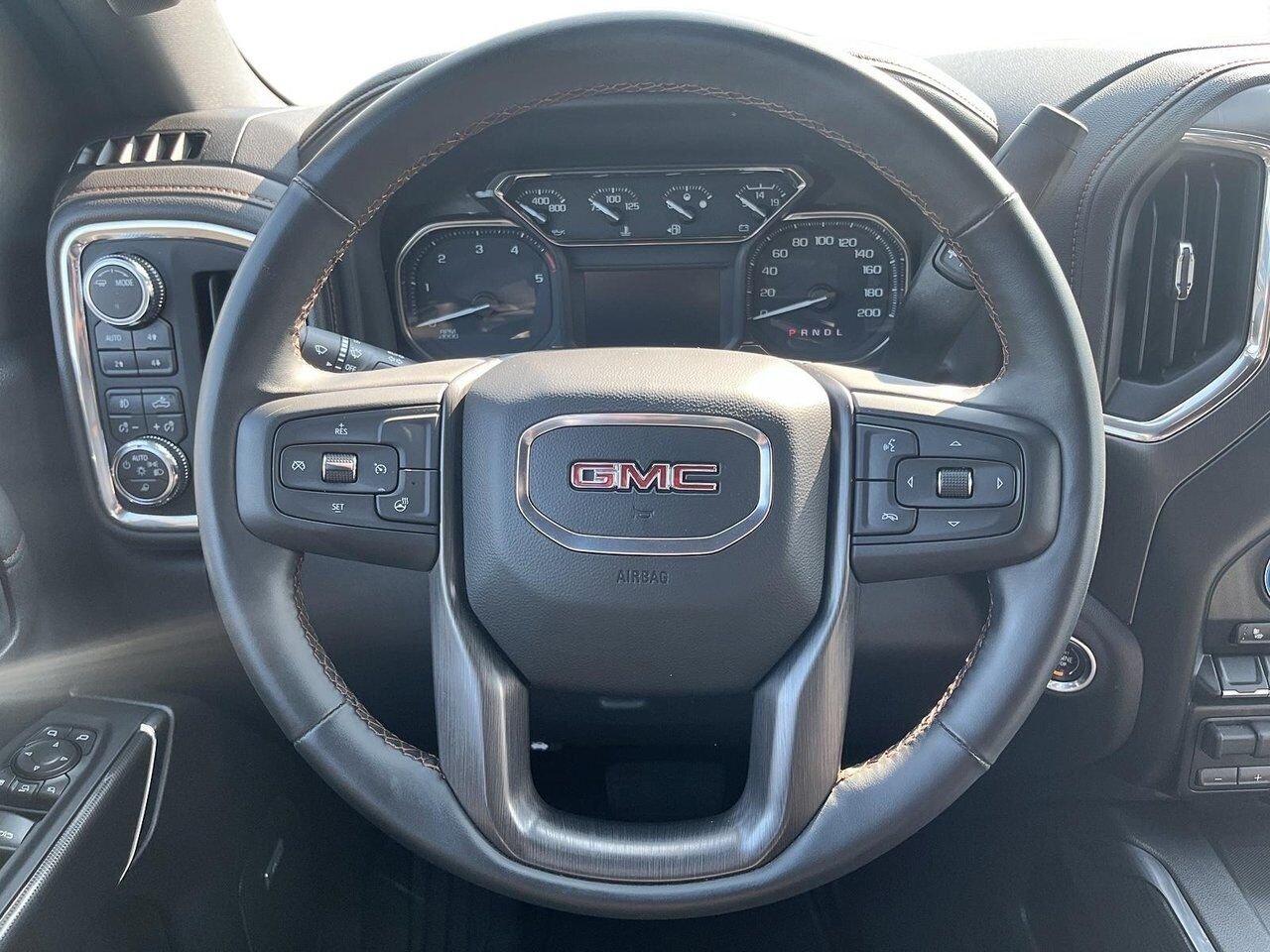 GMC Sierra 2500HD NIV 1GT19PEY4PF204387 2023 Vert Baie-Comeau - photo #25