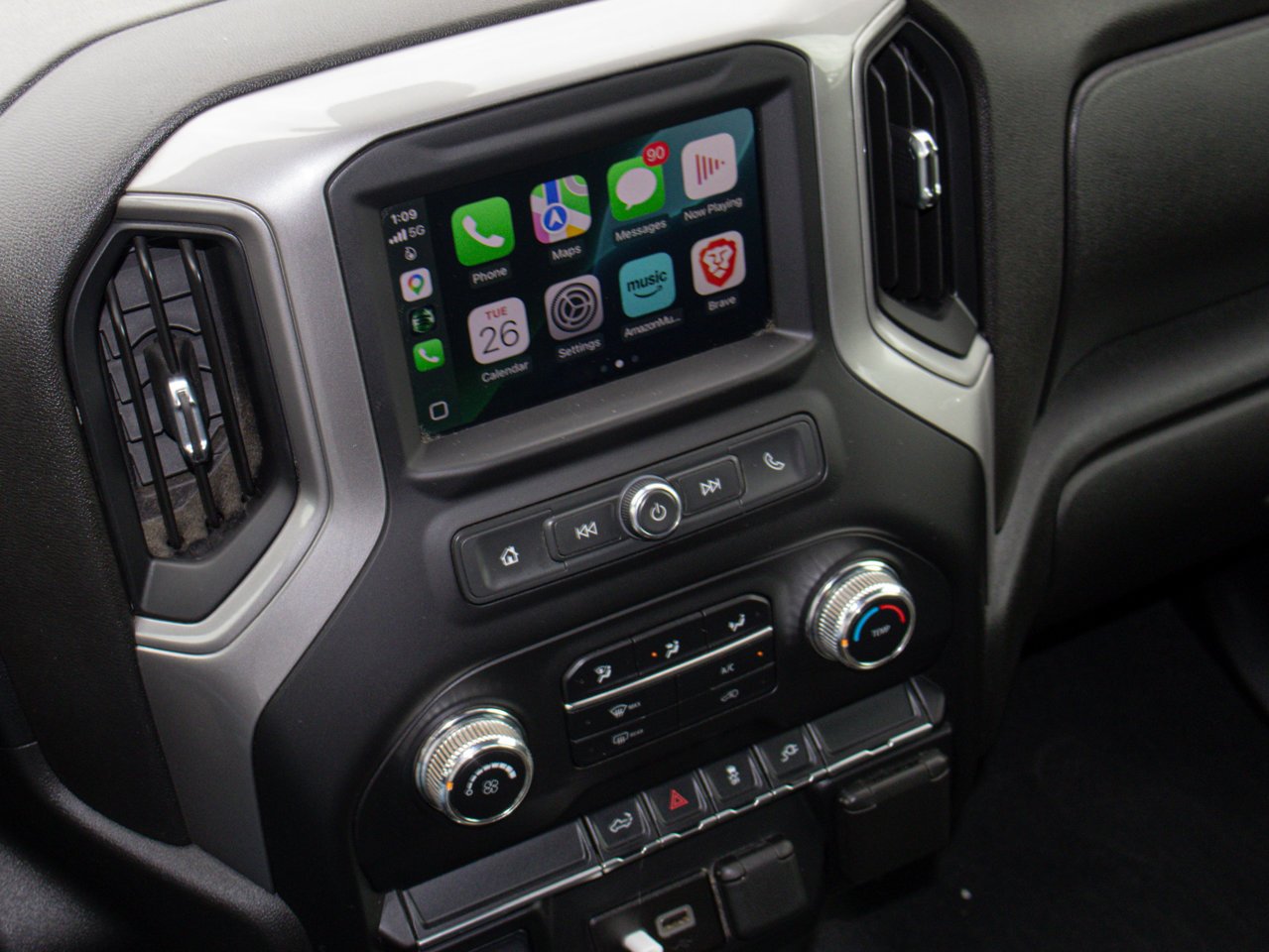 2022 GMC Sierra 2500HD 4WD Crew Cab 159 Pro White Sherwood Park - photo #25