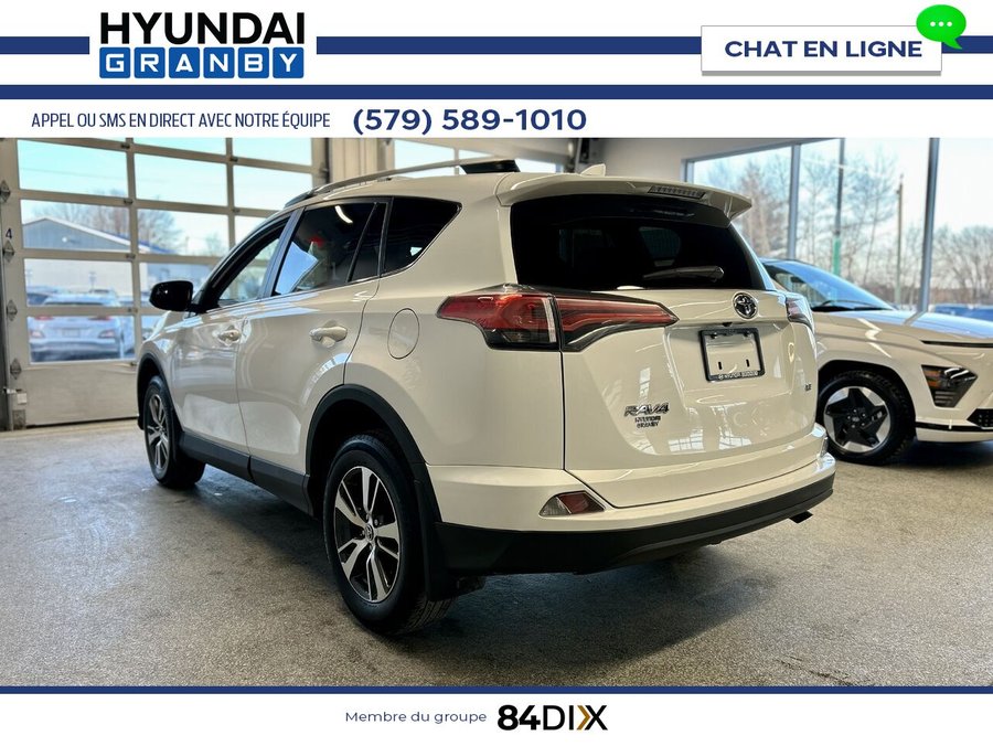 2018 Toyota RAV4 2018 White